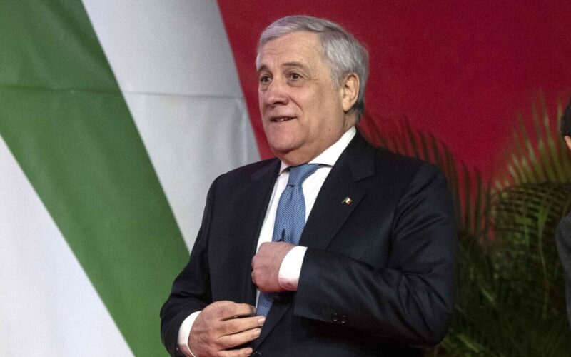 Crisi in Medio Oriente: Tajani in Israele e Giordania, l’Europa si mobilita per la pace.