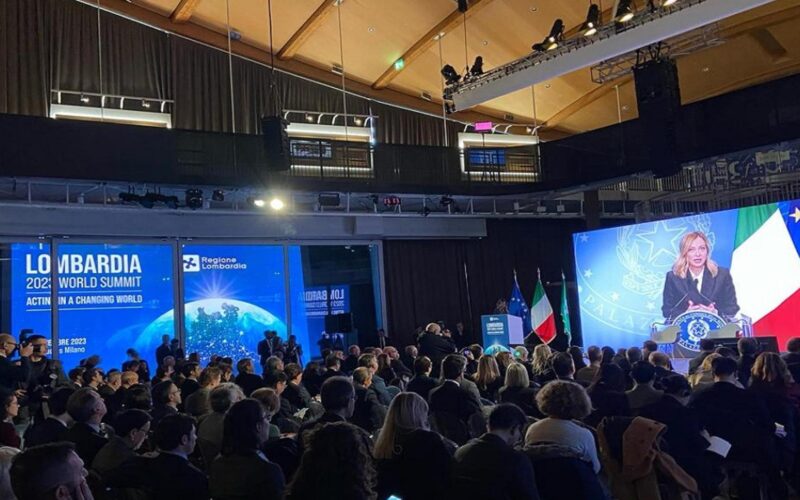 La Lombardia come Simbolo dell’Unità e Innovazione Italiana: Riflessioni di Giorgia Meloni al Lombardia World Summit 2023