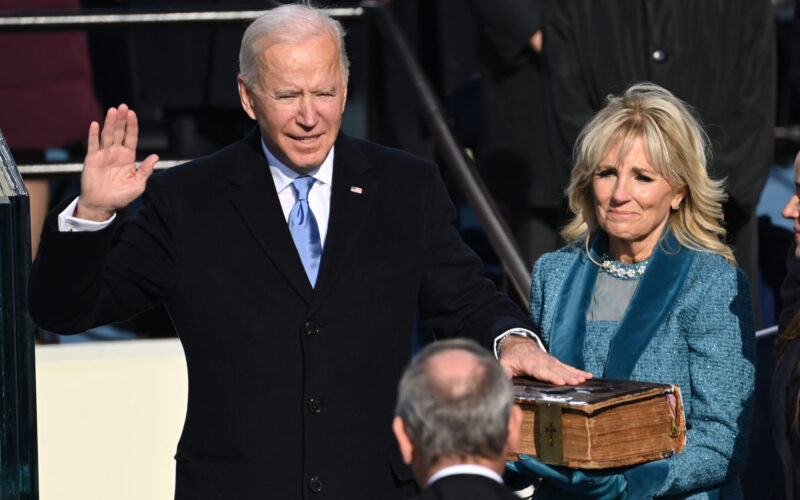 Preoccupazioni sulla Capacità Cognitiva di Biden Espresse da Ex Medico della Casa Bianca