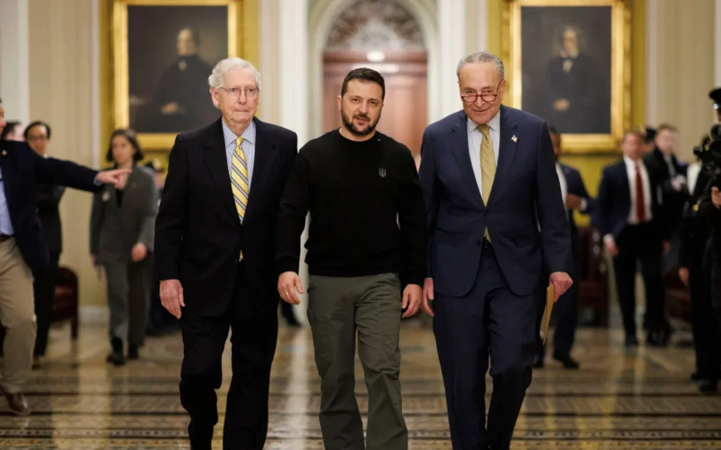 Zelensky Implora Ulteriore Aiuto USA mentre l’Ucraina Affronta una Situazione Disperata