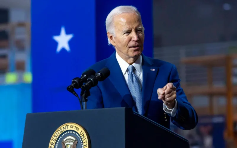 Biden Affronta la Procedura di Impeachment, ma Raccoglie Fondi Record per la Campagna 2024