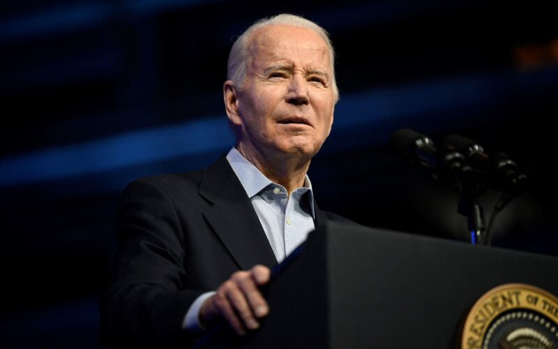 Biden esorta il Congresso USA: “Finanziate l’Ucraina o Putin Avanzerà”