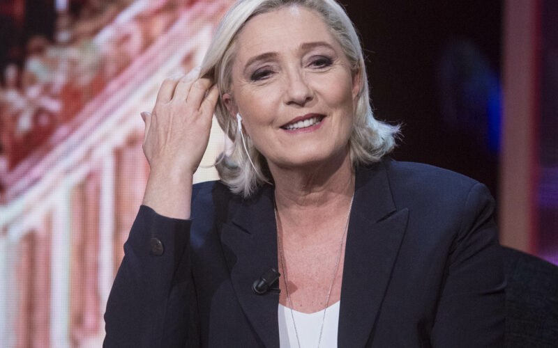 Marine Le Pen nell’occhio del Ciclone Giudiziario: Giustizia o Attacco Politico?