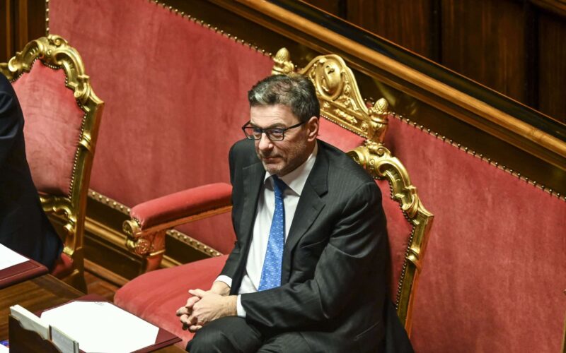 La Legge di Bilancio Approda alla Camera: Tra Fiducia e Controversie