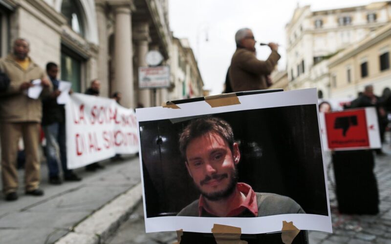 Un Passo Avanti nel Caso Regeni: Quattro Agenti Egiziani a Processo