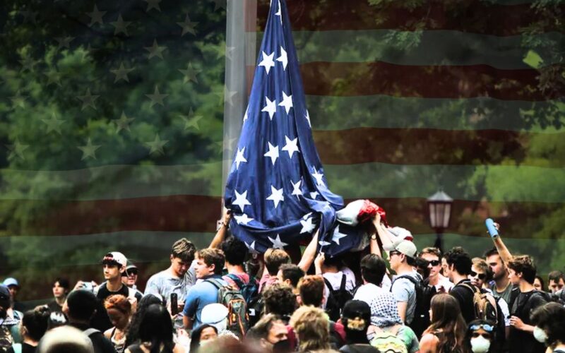 Difesa della Bandiera a Chapel Hill nella Carolina del Nord: Quando la Fraternità Sfida la Sinistra Estrema