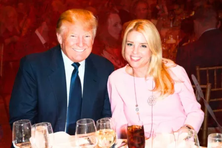 Pam Bondi è il nuovo Procuratore Generale scelto da Trump