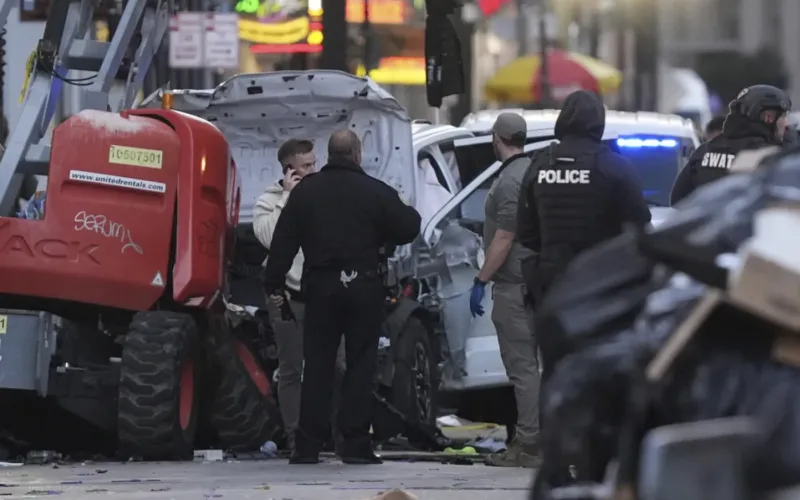 L’America sotto attacco: strage a New Orleans e Cybertruck esploso davanti all’hotel di Trump